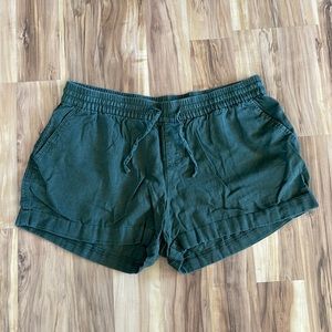Old Navy size L green elastic waist shorts